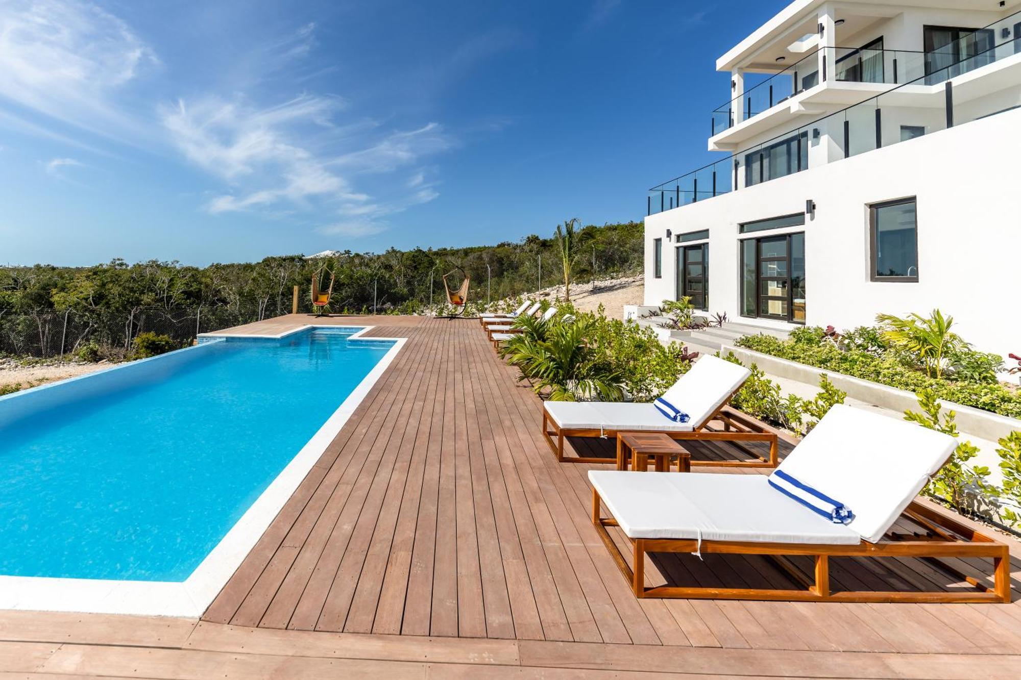 Jade I Long Bay Retreat I Luxury Stay Near Grace Bay & Long Bay Beach Exterior photo